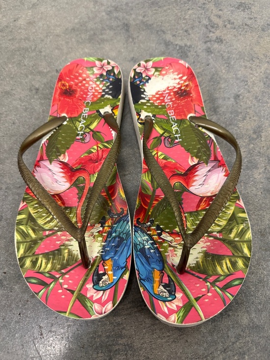 Vionic Shoes - Vionic Tropical Pink Floral Flip Flops with Olive Straps